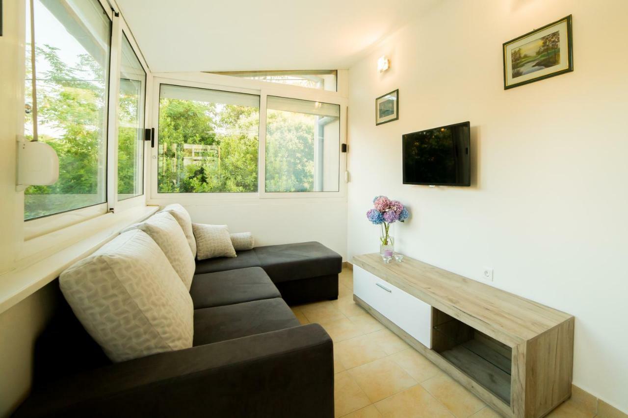 Appartamento Casa Ana Zara Esterno foto