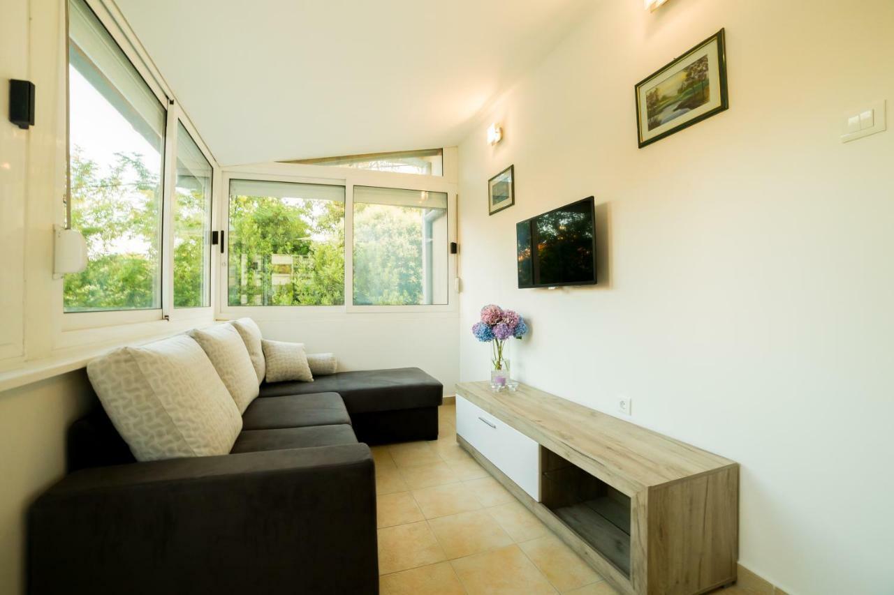 Appartamento Casa Ana Zara Esterno foto